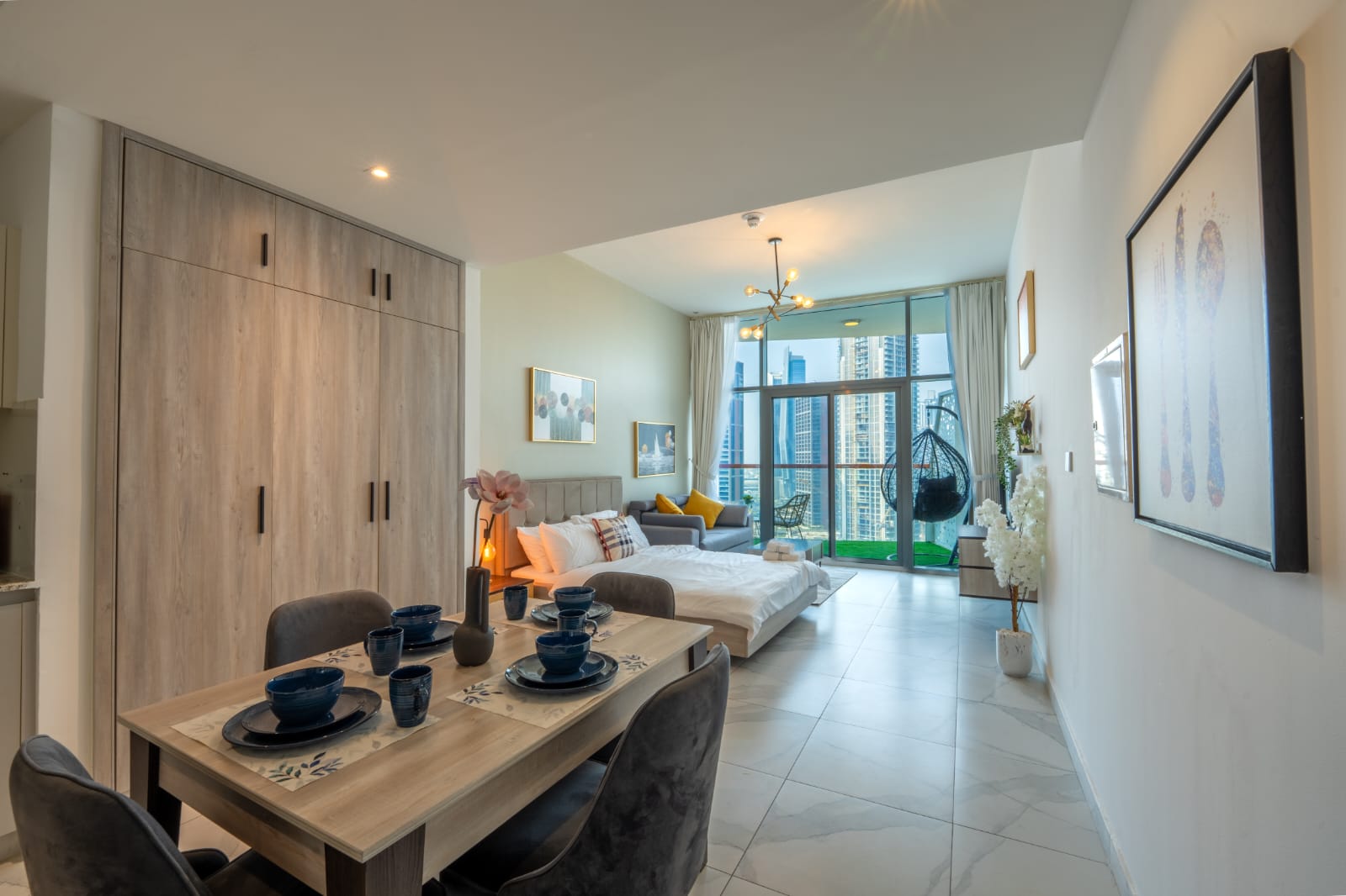 Millennium Binghatti Studio